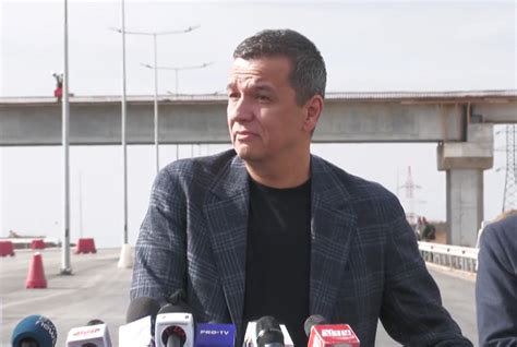 Sorin Grindeanu Astăzi când vorbim avem în lucru aproximativ 800 de