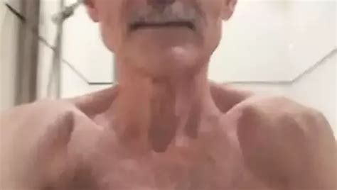 Dos Amigos Maduros Heteros En Un Hotel Free Gay Porn C Xhamster