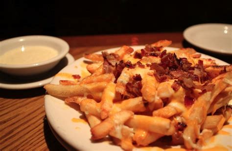 Outback Steakhouse Aussie Fries Yummy Food Food Bacon Cheese Fries