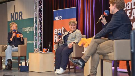 Eat Read Sleep Podcast Session Mit B Chertausch In Schwerin Ndr De