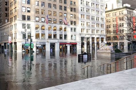 New York City Sous Leau Environmental Degradation Water Pollution