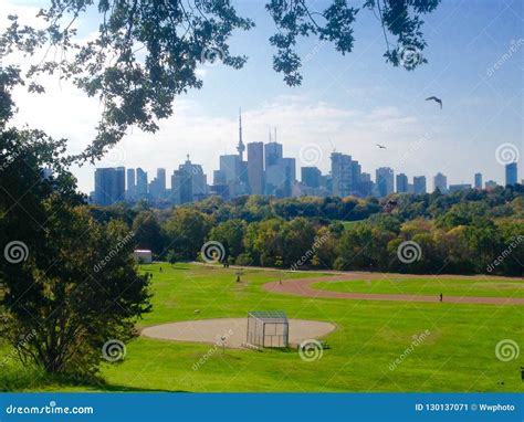 Riverdale Park Toronto View Stock Image Image Of Spring America