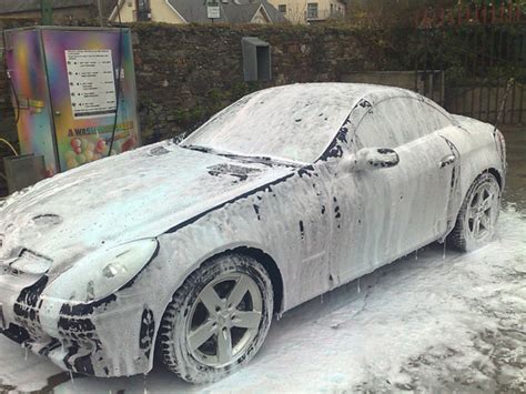Фото автомобилей в пене из пенной насадки