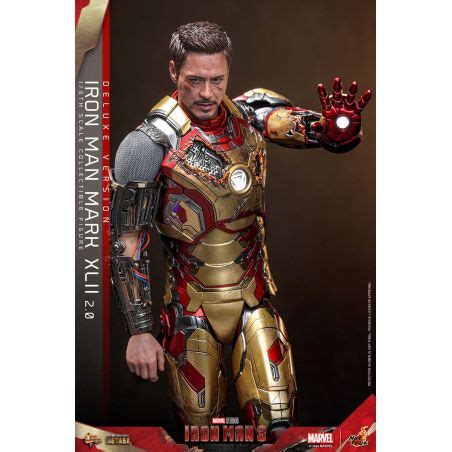 Iron Man Mark XLII Deluxe Hot Toys MMS D Iron Man Figure