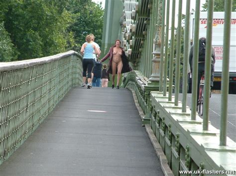 Public Exhibitionist Flashing And Matures Outdoor Nudity By The Thames Porn Pictures Xxx Photos