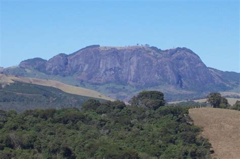 Pedralva Conjunto Paisagístico Pedra do Pedrão ipatrimônio