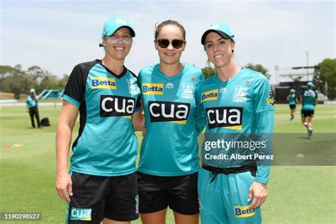 Ashleigh Barty Cricket Photos and Premium High Res Pictures - Getty Images