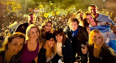 María Celeste Ponce: La diputada argentina que es viral por una foto en ...