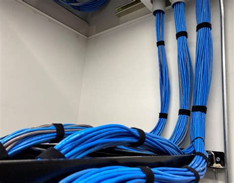 A Guide To Different Types Of Data Networking Wire Cat 5e Cat 6 And