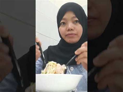 Tkw Arab Mukbang Bakso Dilestroan Indonesia Diriyadh Shorts Youtube