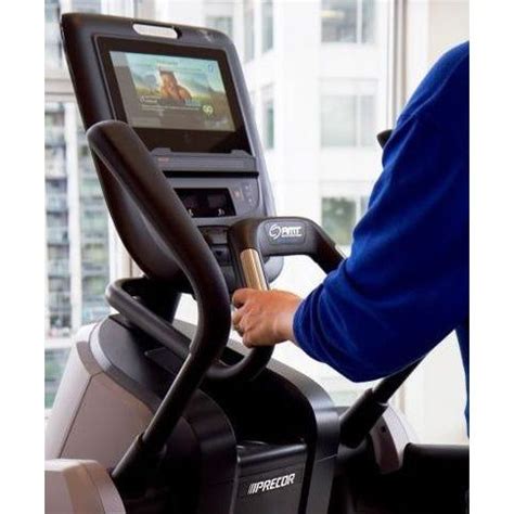 Precor Amt Adaptive Motion Trainer In Low Impact Workout