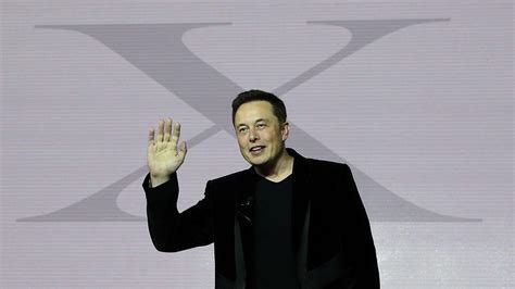 Elon Musk Sáp Nhập Twitter Vào Công Ty Mới X Corp