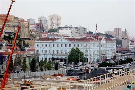 Esta O Ferrovi Ria Santa Apol Nia Lisboa