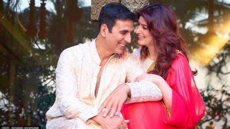 Akshay Kumar Says He S Perfectly Stuck With Twinkle Khanna In Mushy