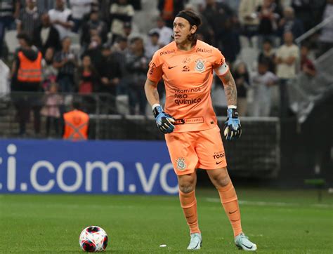 Goleiro Do Corinthians Revela Se Assistir Final Do Campeonato