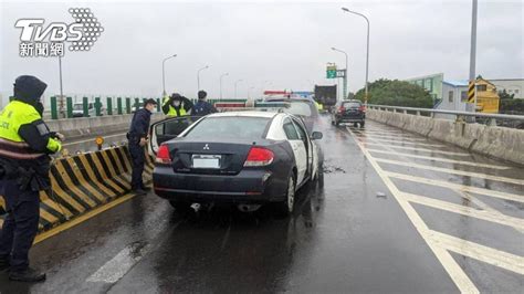 天雨路滑釀禍！淡水3警車連環追撞 5警員輕傷