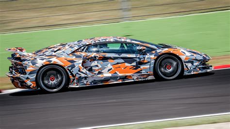 Image Gallery Of Lamborghini Avenatdor Svj Record At N Rburgring