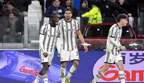 Next Gen Juventus Vicenza Coppa Italia Serie C Match Report