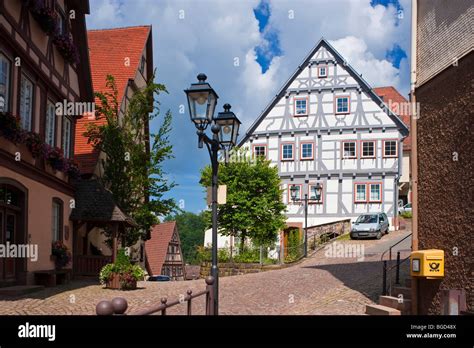 Buerger Haeuser Hi Res Stock Photography And Images Alamy