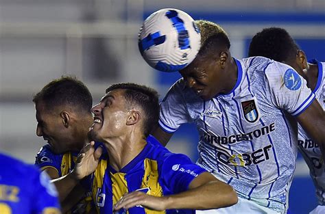 Delfín Y 9 De Octubre Empatan 1 1 En El Estadio Jocay Manavisión