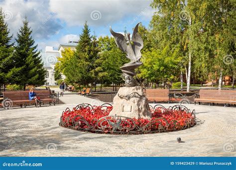 TOMSK, RUSSIA - SEPTEMBER 13, 2019: Traditional Architecture in Tomsk. Siberia. Russia Editorial ...