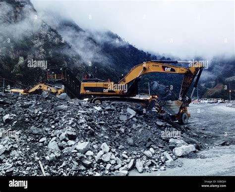 Mining Hi Res Stock Photography And Images Alamy