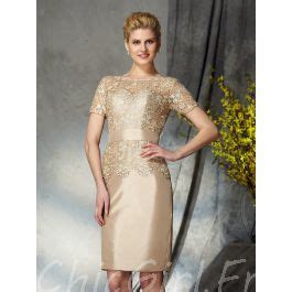 Robe Mere Mariee Soirée Chic Fourreau Courte Beige Satin Dentelle Manche