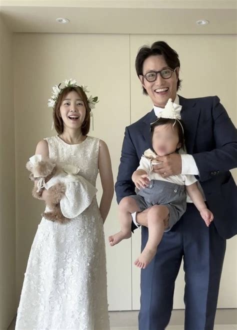 ‘음주운전 자숙 임성빈♥신다은 근황 “결혼 7주년 나랑 살아줘서 고맙다” 손에 잡히는 뉴스 눈에 보이는 뉴스 뉴스엔