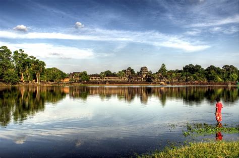 Best Time to Visit Angkor Wat (Climate Chart and Table)