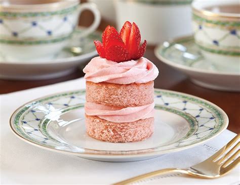 Strawberry Jam Cakes - TeaTime Magazine