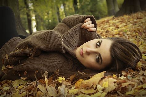 Wallpaper Face Trees Forest Fall Leaves Women Outdoors Model Free Hot