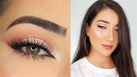 Natural Light Pink Eyeshadow