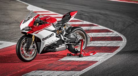 Ducati Panigale V4 Wallpapers Wallpaper Cave