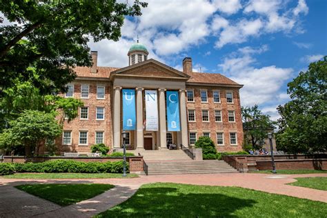 UNC Public Policy Welcome Back Reception | Public Policy