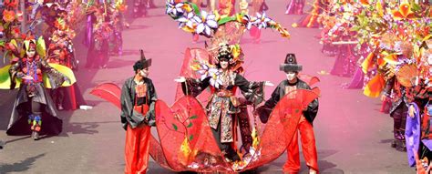 Jelajah Jember Fashion Carnaval Golden Rama Tours And Travel