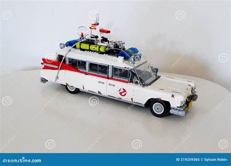 Cadillac Ghostbusters Car in Lego Brick Toy Sos Fantomes Editorial Image - Image of animated ...