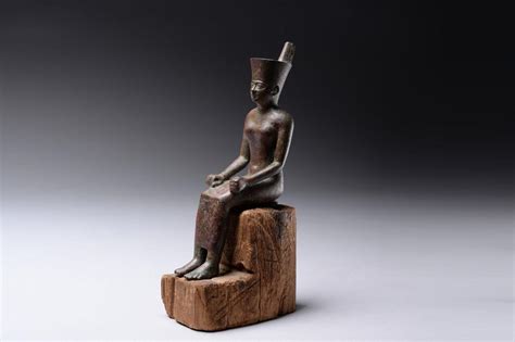 Ancient Egyptian Bronze Figure Of The Goddess Neith 600 Bc 1859554115