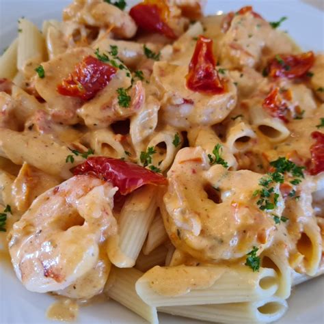 Penne Met Scampi Op Zuiderse Wijze Vlassenbroeck Catering