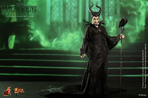 Idle Hands Hot Toys Maleficent 6th Scale Collectible Figure