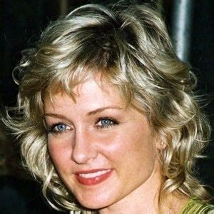 Amy Carlson - Age, Family, Bio | Famous Birthdays