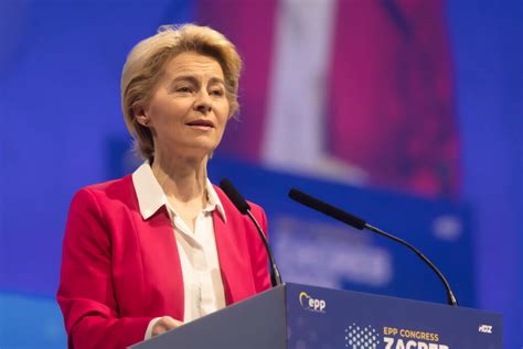 Ursula von der Leyen o nouă vizită oficială la Kiev miercuri UE nu