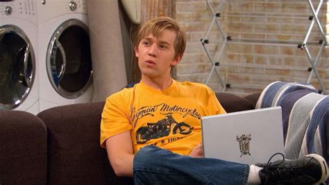 Picture Of Jason Dolley In Good Luck Charlie Season 2 Jason Dolley 1319069578 Teen