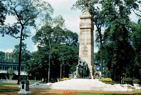 Saigon 1955 Monument Aux Morts Des 2 Guerres A Photo On Flickriver