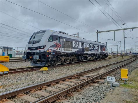 Rail Force One BR 2019 302 Stadler Euro 9000 QuebecQ2