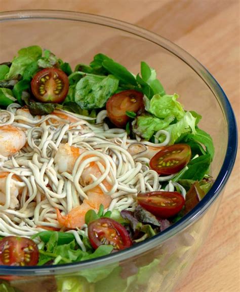 Ensalada De Gulas Y Gambas Cocina Casera Y Facil