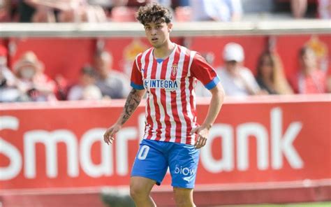 Jordan Carrillo marcó primer gol en Europa con Sporting Gijón Mediotiempo