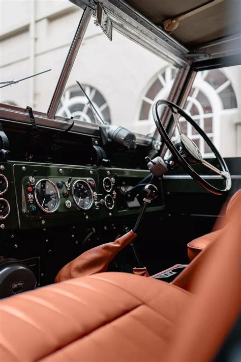 series  land rover retro defenders