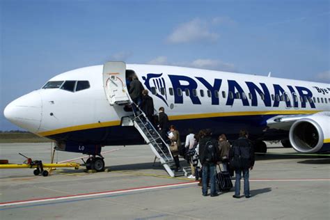 Mit Ryanair Nach Faro Berlin Spotter De