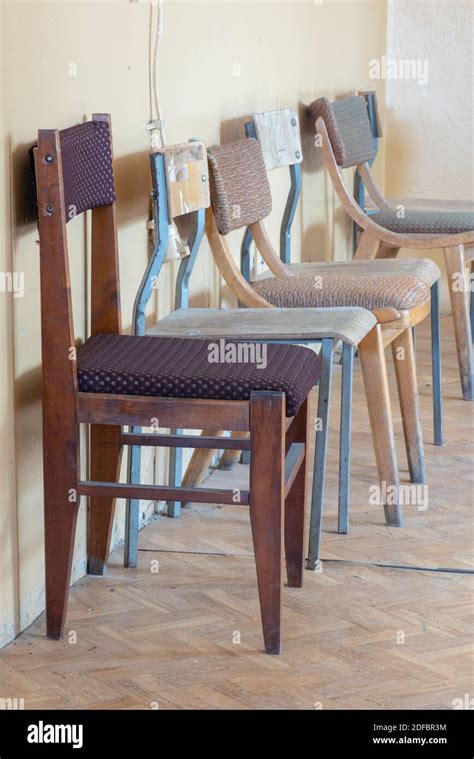 Empty Waiting Room With Chairs Hi Res Stock Photography And Images Alamy