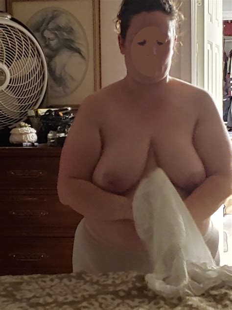 Mormon MILF Getting Dressed Pics XHamster